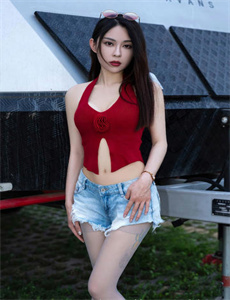 《色翁荡熄300篇-男人把女人桶到喷白浆的软件免费》