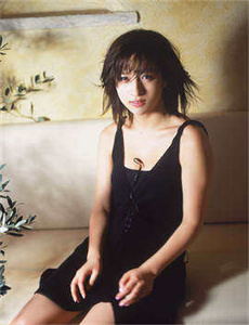 《天美果冻女儿的梦想-三男挺进一女》