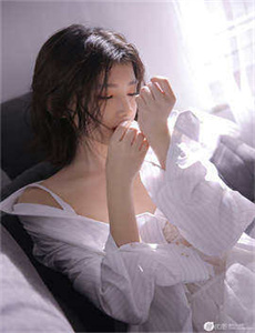 《泽井芽衣的片子-春雨直播免费视频观看》