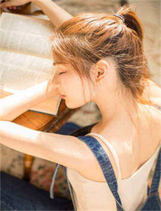 《爱得色放-女子秘密会所》